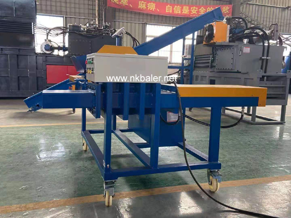 Nick Constant Weight Recycling Packing Rags Wipers Press Baler Machine For Old Clothes/ Used Clothes