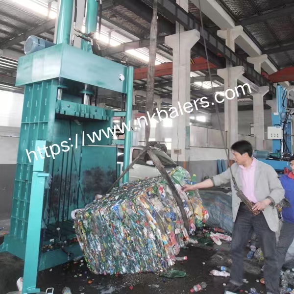 Vertical Waste Plastic Bottle Baler