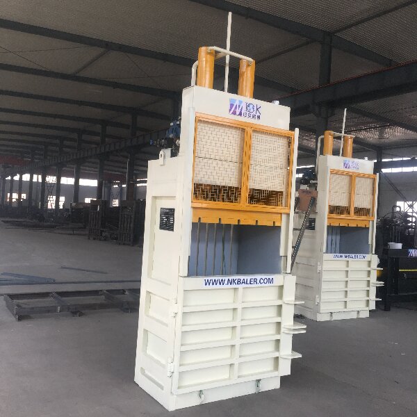 Vertical Cardboard Box Compactor